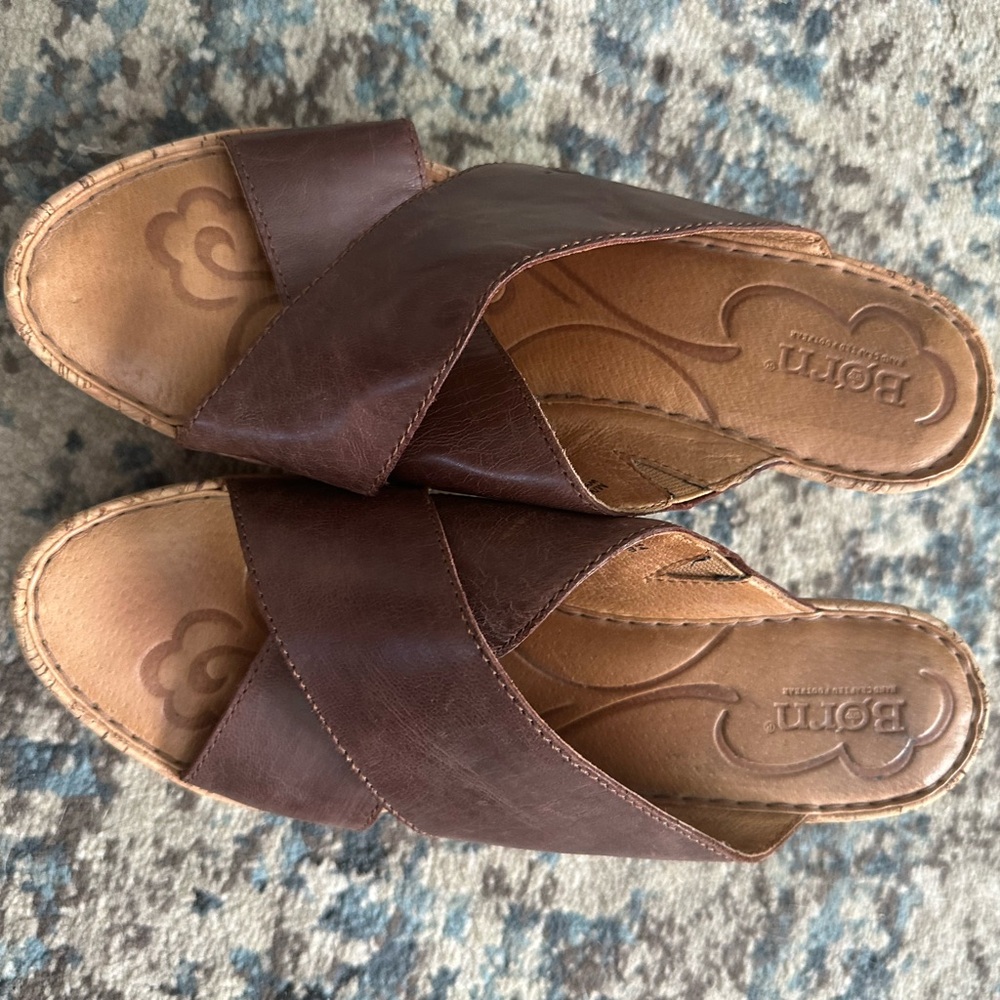 Brown wedges-